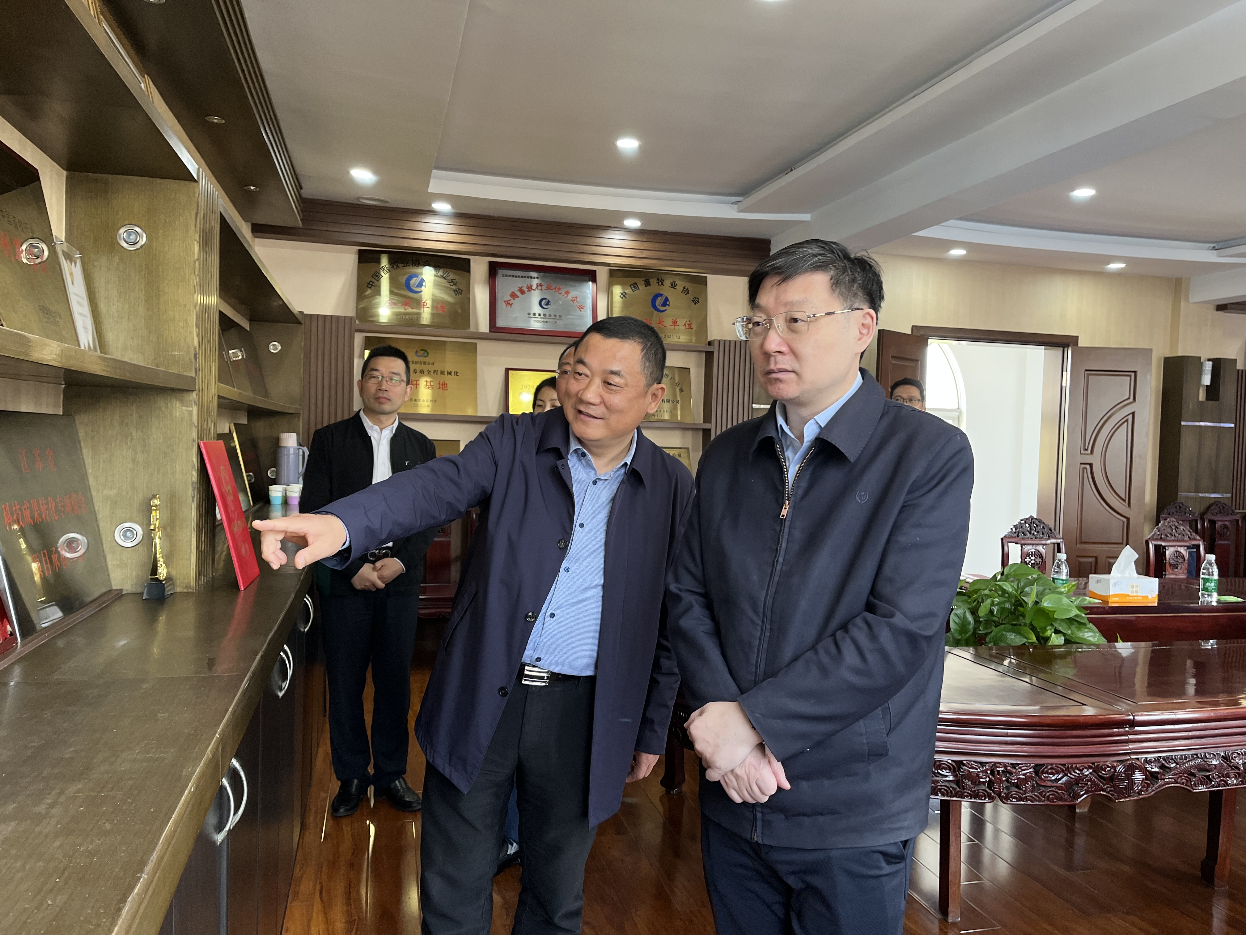 落实调研添助力  把脉质量促发展——省市场监管局副局长孙沪兵一行莅临京海