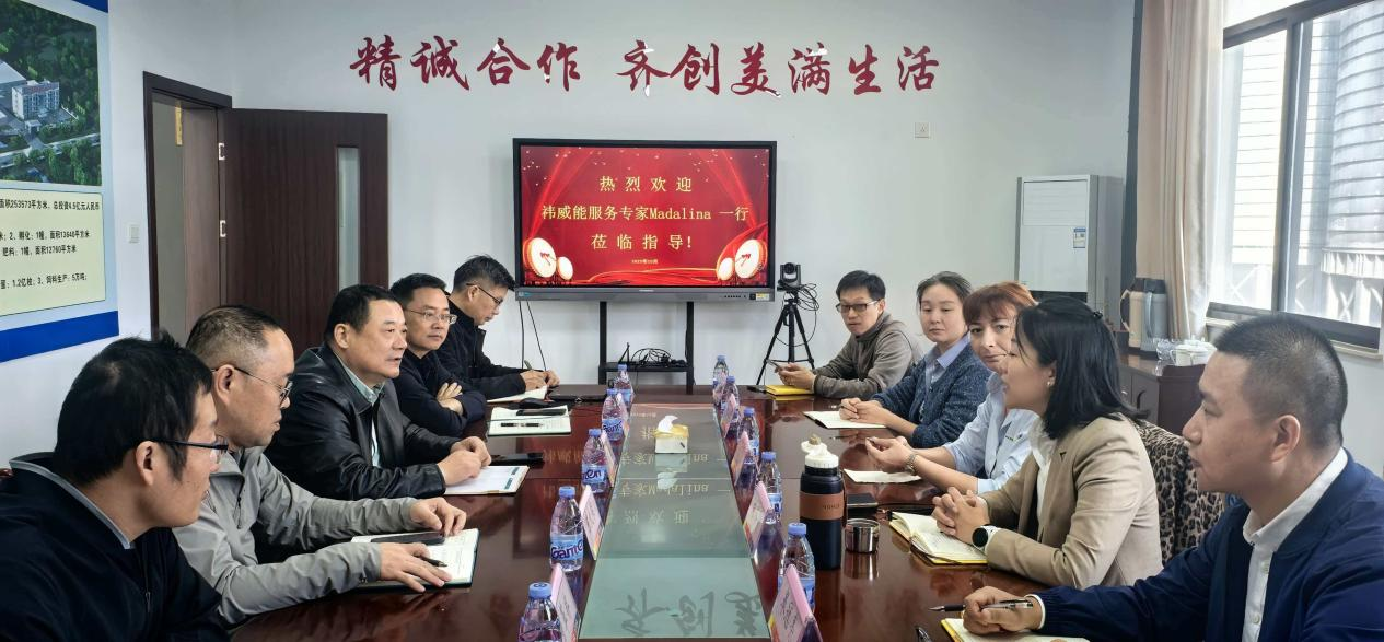 双向奔赴提增效,共探合作新路径-Nutrition(祎威能)服务专家到访京海禽业如