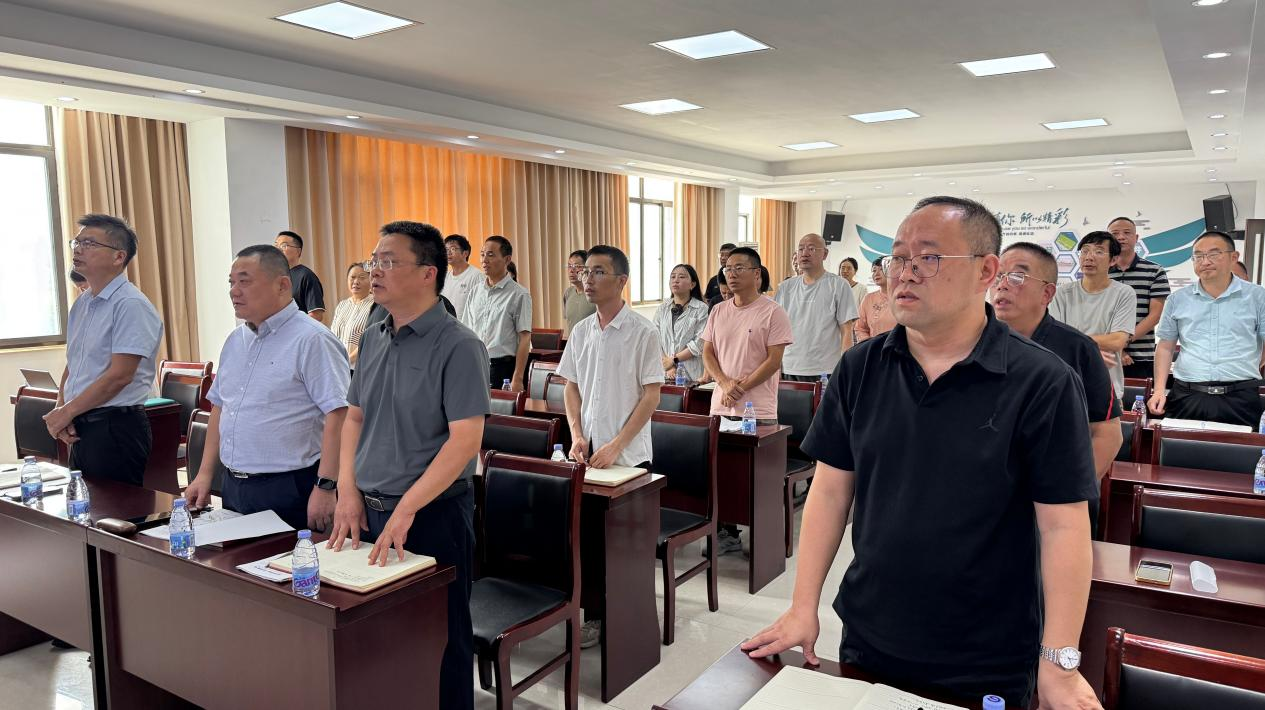 聚力复盘谋提升 对标攻坚稳产能——京海禽业如东有限公司召开2026年上半年工